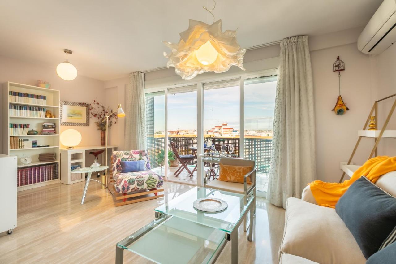 Apartamento Desde El Cielo De Triana Daire Sevilla Dış mekan fotoğraf