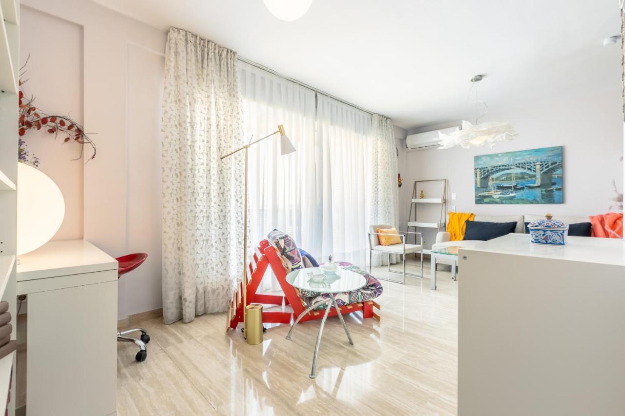 Apartamento Desde El Cielo De Triana Daire Sevilla Dış mekan fotoğraf