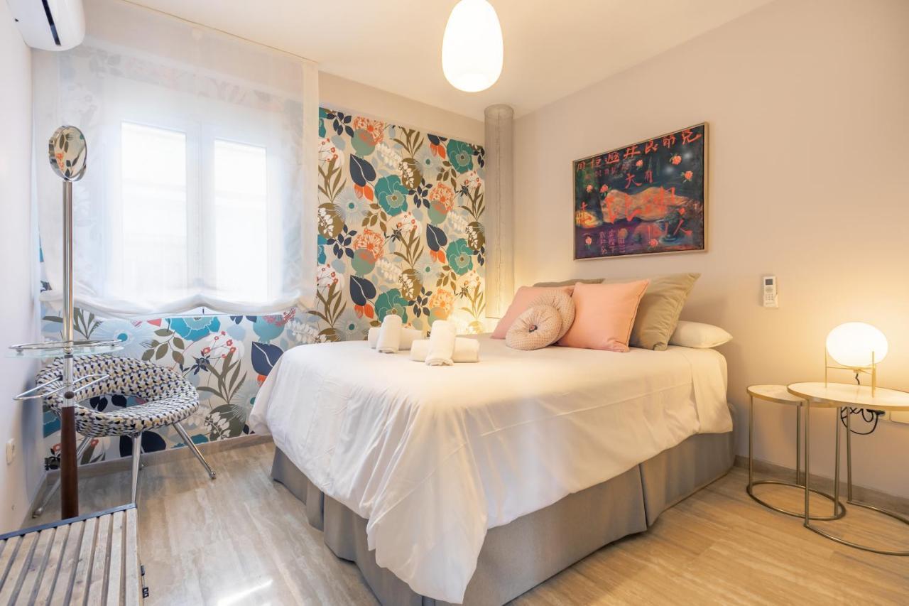 Apartamento Desde El Cielo De Triana Daire Sevilla Dış mekan fotoğraf