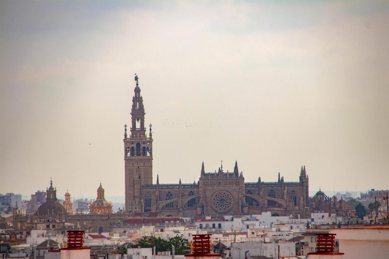 Apartamento Desde El Cielo De Triana Daire Sevilla Dış mekan fotoğraf
